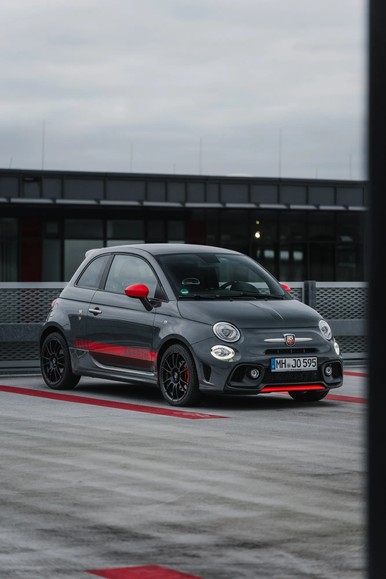 OZ Racing Ultraleggera on Abarth 500 312 (2008-2014), photo 5