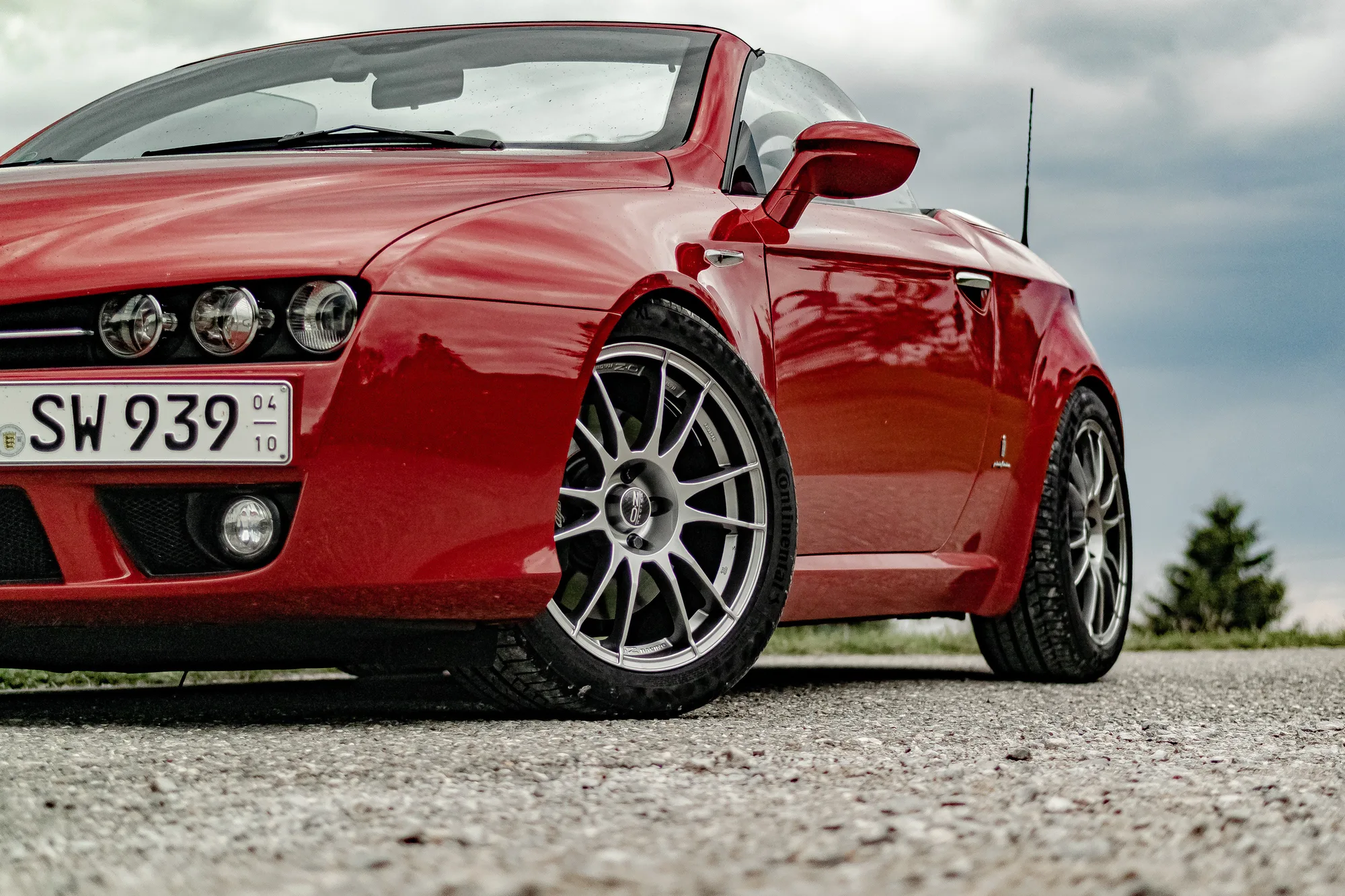 OZ Racing Ultraleggera on Alfa Romeo Spider 939 (2006)