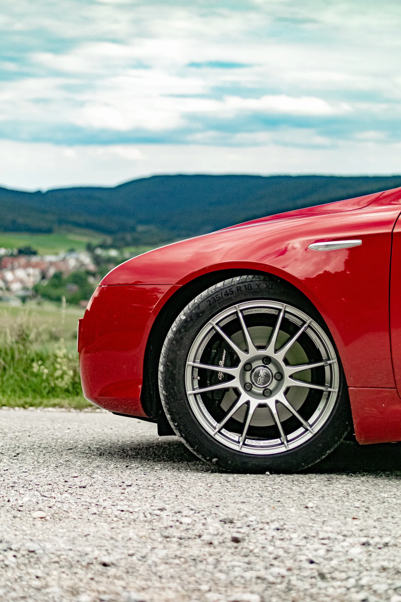 OZ Racing Ultraleggera on Alfa Romeo Spider 939 (2006), photo 6
