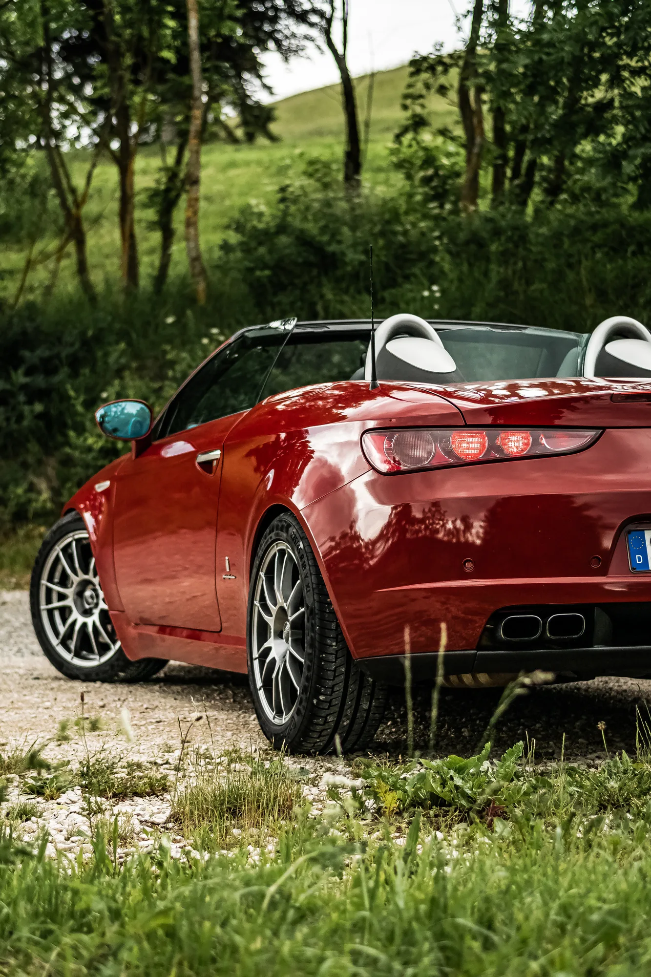 OZ Racing Ultraleggera on Alfa Romeo Spider 939 (2006), photo 12