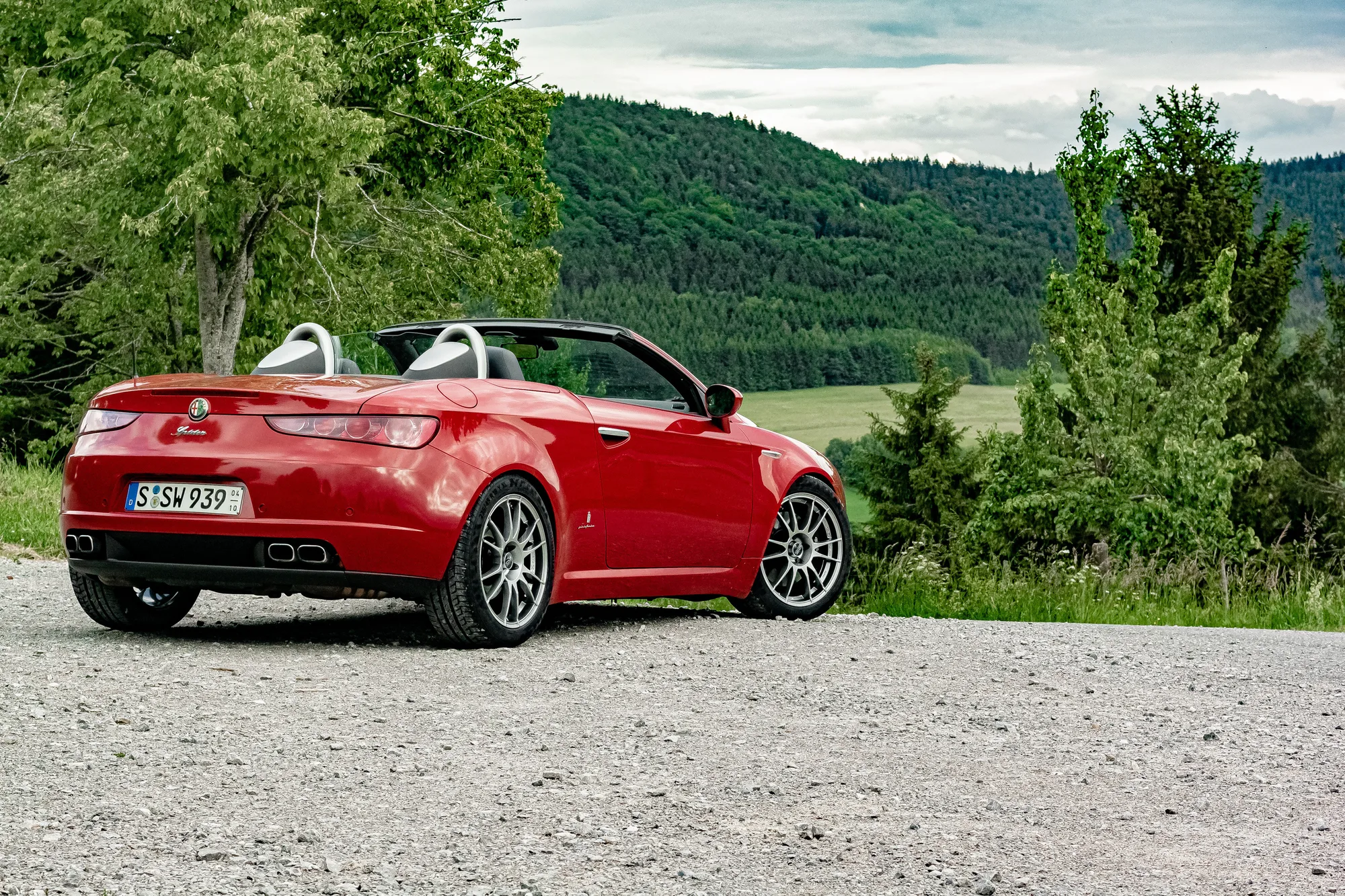 OZ Racing Ultraleggera on Alfa Romeo Spider 939 (2006), photo 2