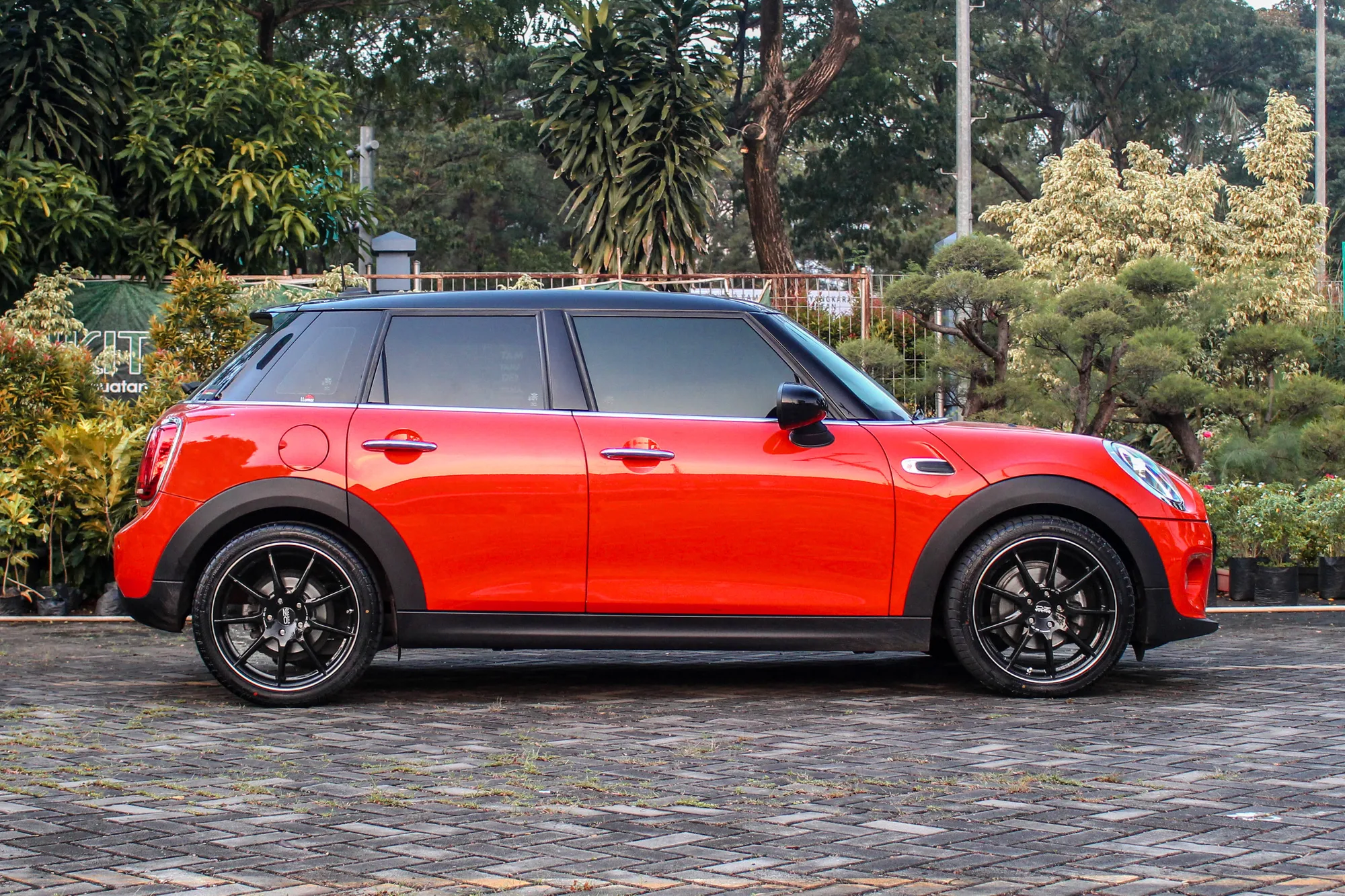 OZ Racing Veloce GT on Mini Cooper F56 (2014-2023), photo 6