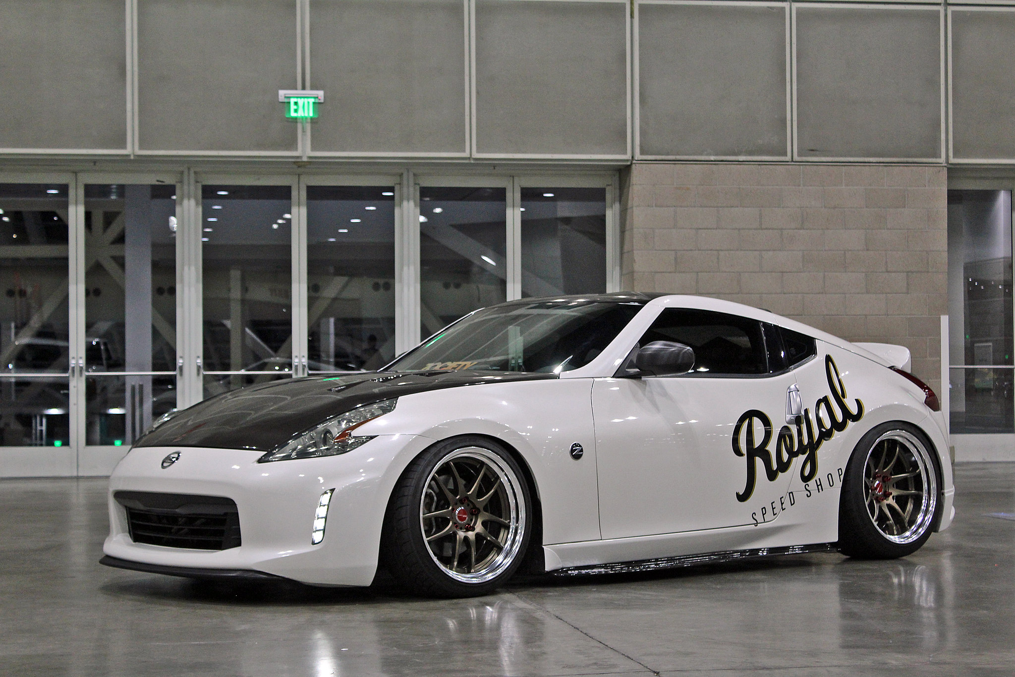 Work Emotion CR Kiwami on Nissan 370Z Z34.1