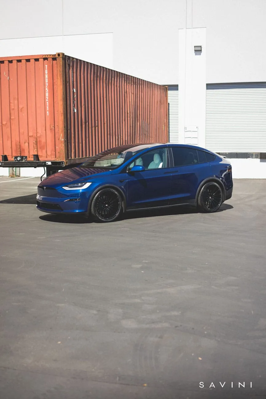 Savini BM16 Gloss Black on Tesla Model X Original (2015-2021), photo 8