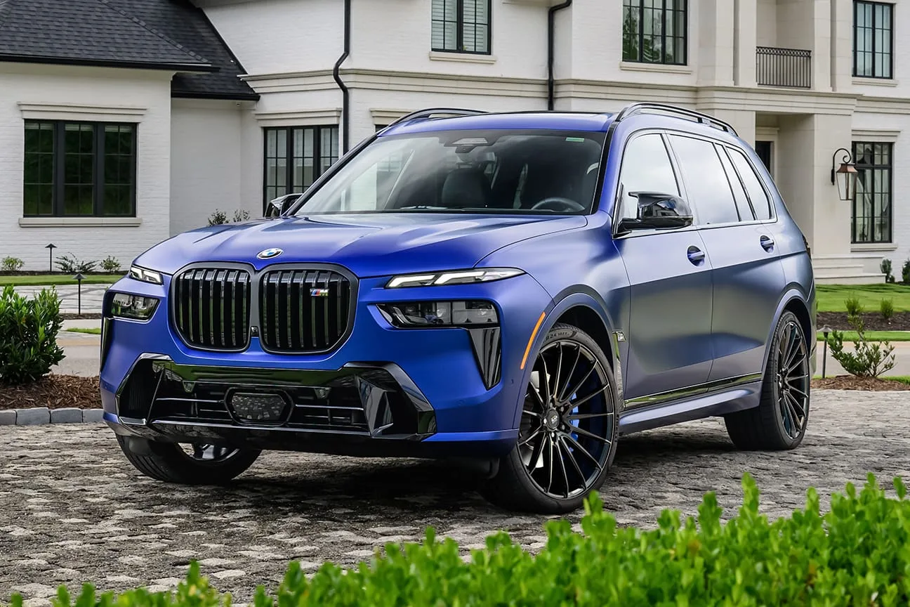 Savini BM16 Gloss Black on BMW X7 G07.1