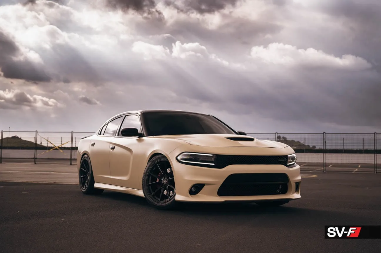 Savini Forged Wheels on Dodge Charger LD (7th gen)