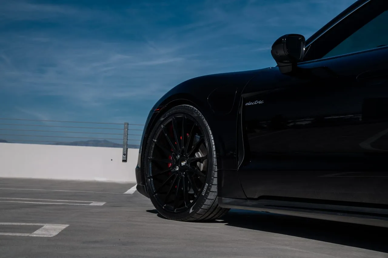 Savini Forged Wheels on Porsche Taycan J1.1, photo 10