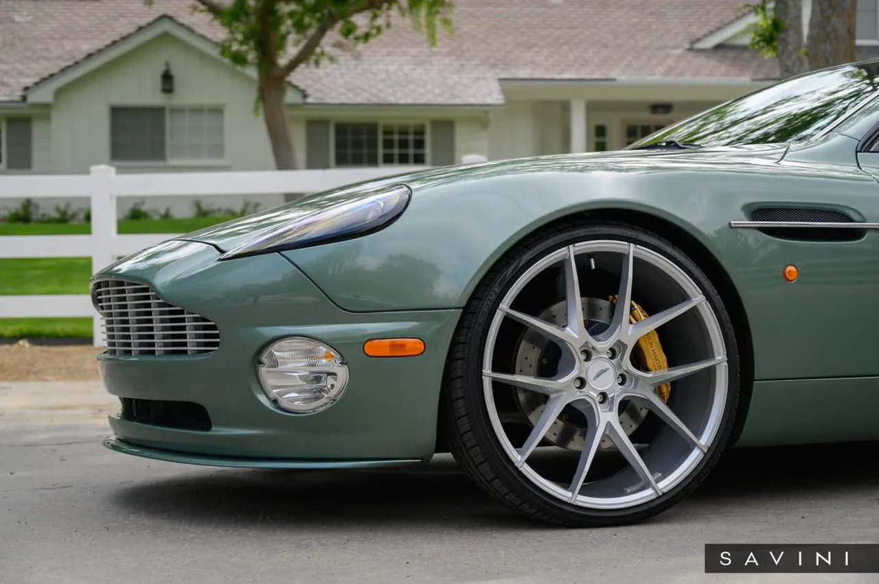 Savini Forged Wheels on Aston Martin Vanquish (2025), photo 9