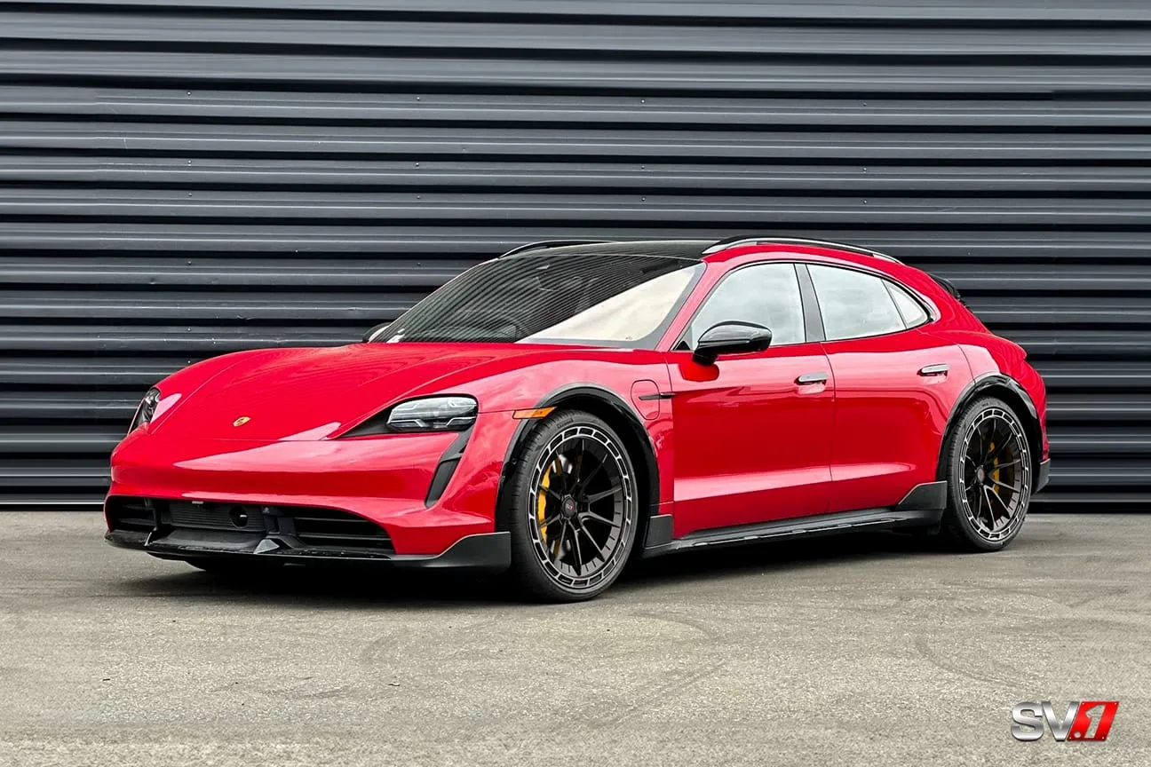 Savini R1 Gloss Black on Porsche Taycan J1.1, photo 2