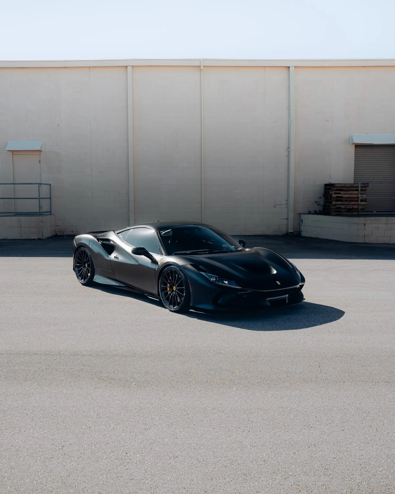Savini R2 Gloss Black on Ferrari F8 F142MFL, photo 2