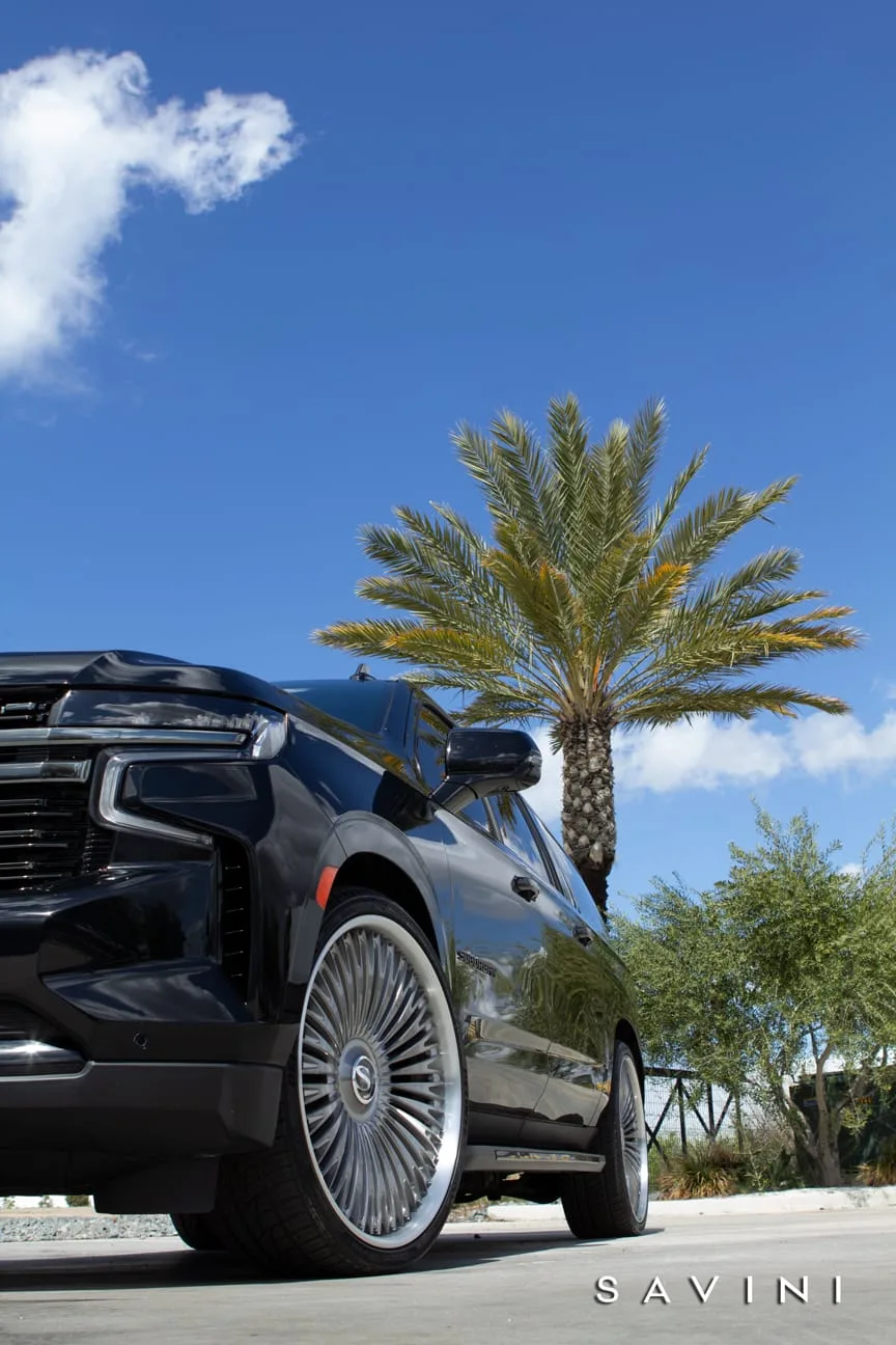 Savini SL10 on Chevrolet Suburban T1, photo 5