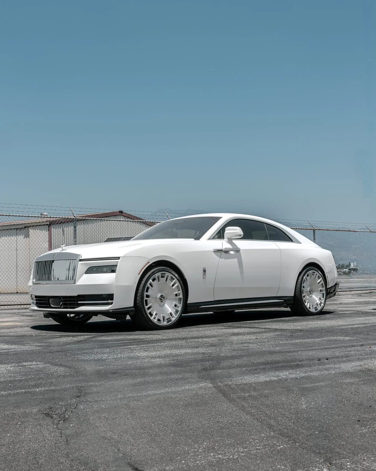 Savini SL8 on Rolls-Royce Spectre, photo 2
