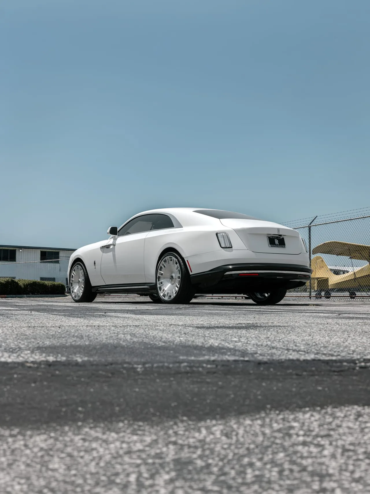 Savini SL8 on Rolls-Royce Spectre, photo 3