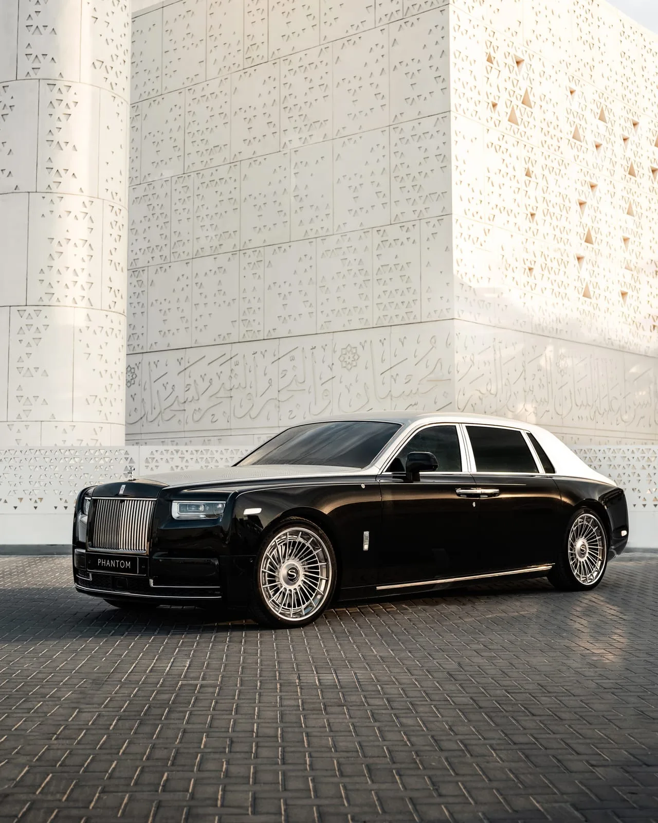 Savini SP-2L on Rolls-Royce Phantom VIII.1, photo 3
