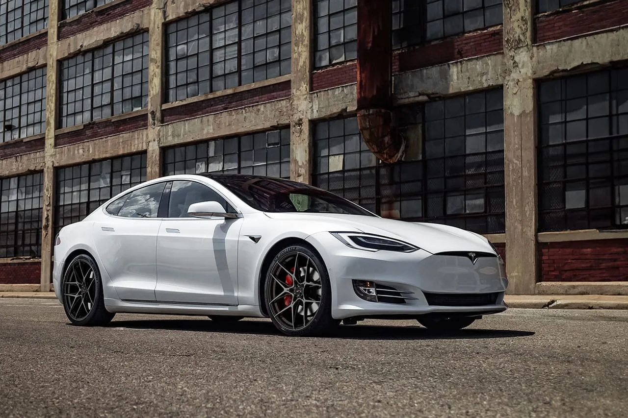 Savini SV-F5 Gloss Black on Tesla Model S Original (2012-2016), photo 4