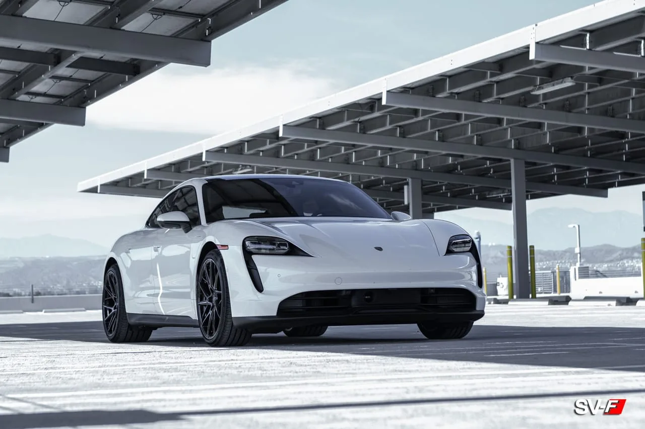 Savini SV-F6 Gloss Black on Porsche Taycan J1.1, photo 9