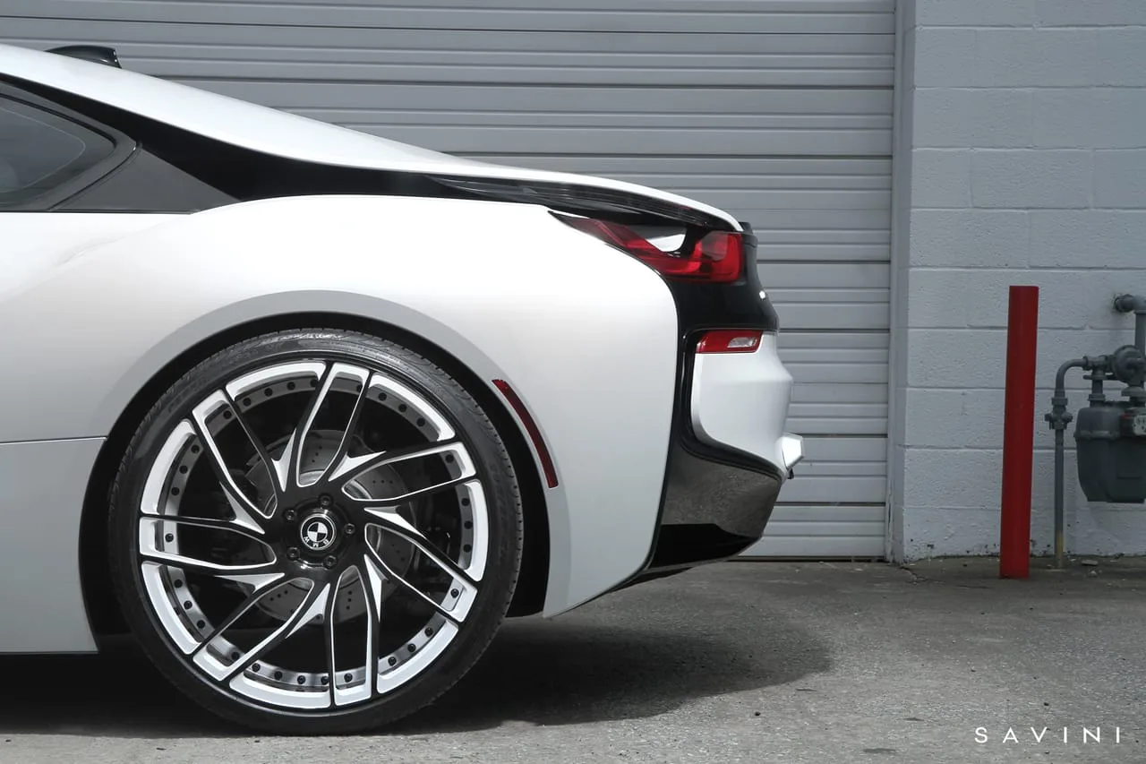 Savini SV62 D on BMW i8 I12.1, photo 6