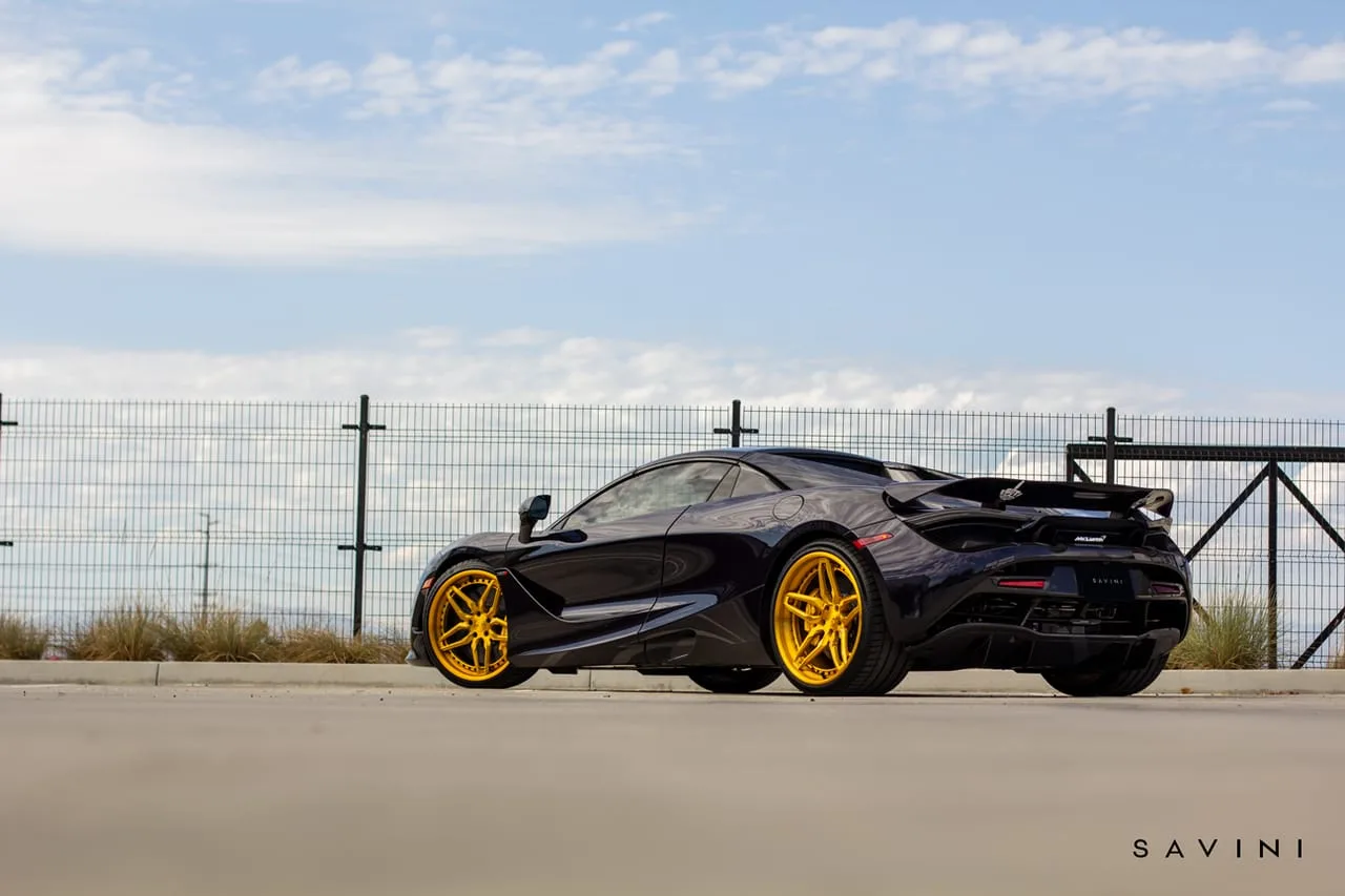 Savini SV82 on McLaren 720S, photo 7