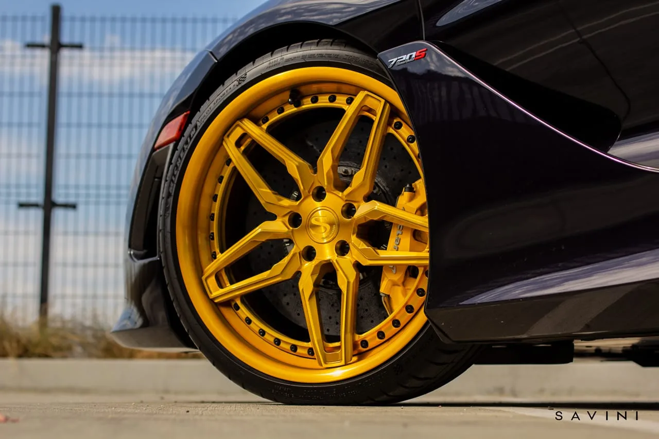 Savini SV82 on McLaren 720S, photo 6