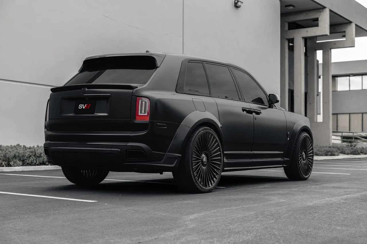 Savini X2 Gloss Black on Rolls-Royce Cullinan.1, photo 4