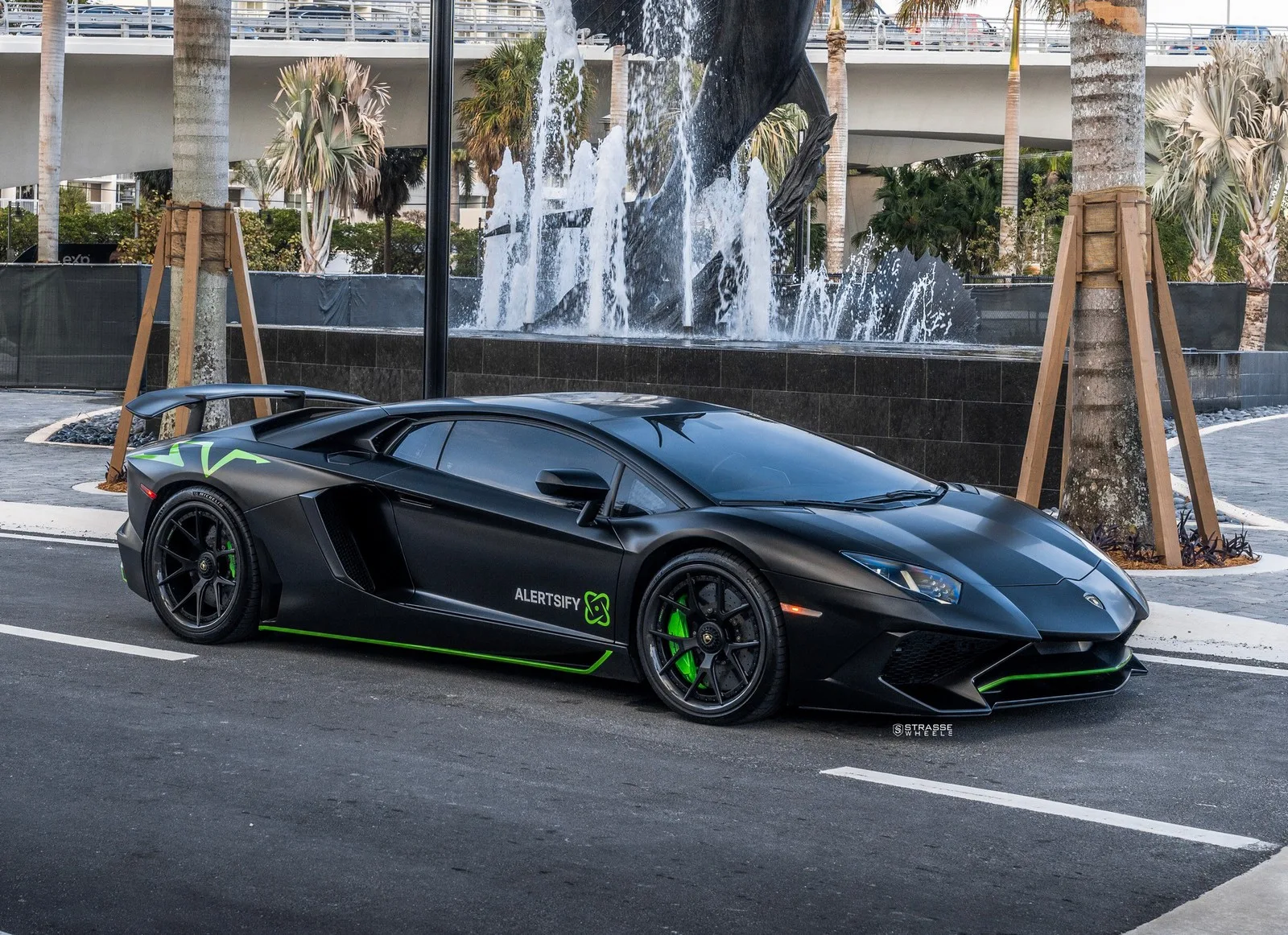 Strasse CL5R Ultralight Carbon Series on Lamborghini Aventador First Gen.1, photo 4