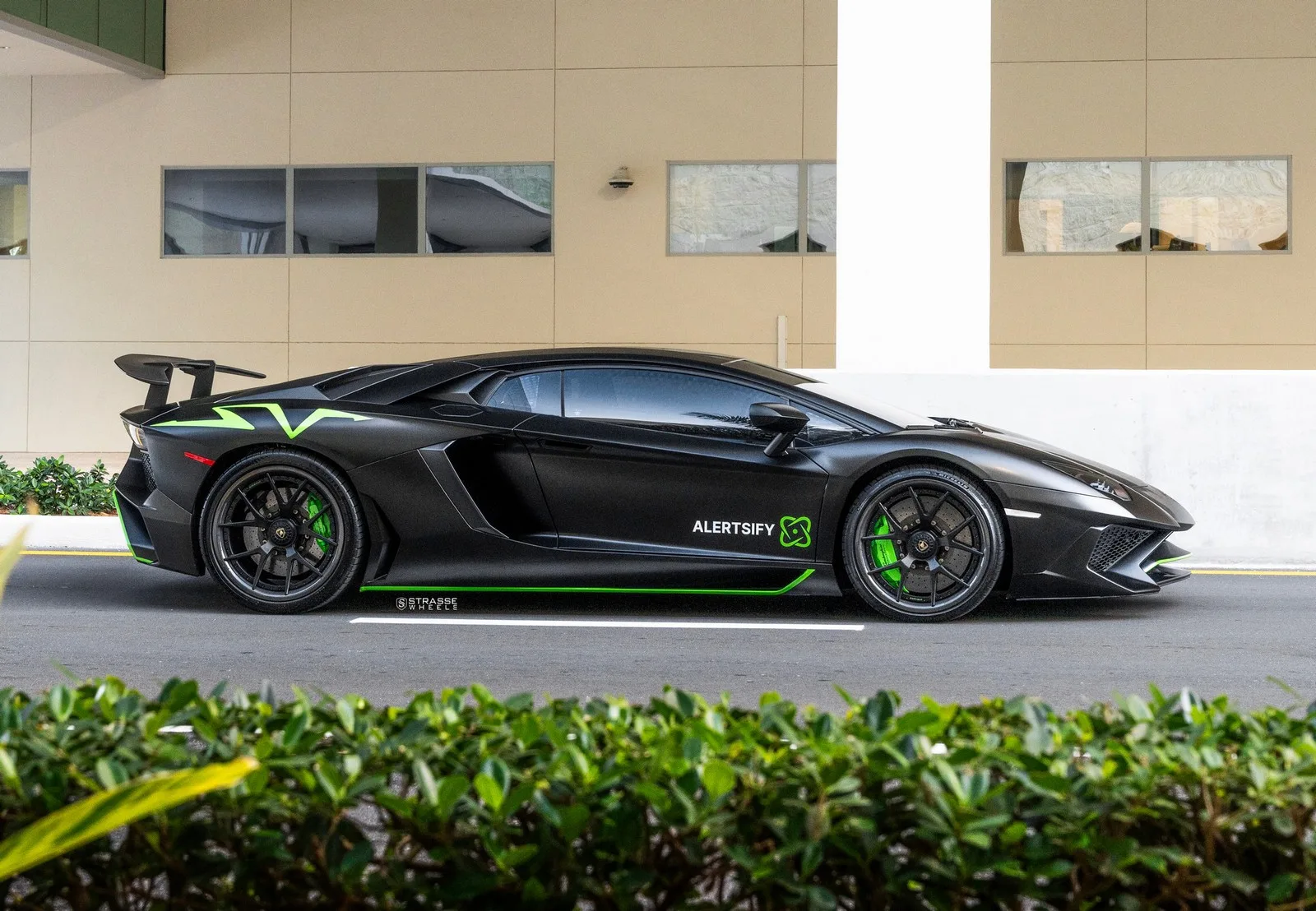 Strasse CL5R Ultralight Carbon Series on Lamborghini Aventador First Gen.1, photo 10