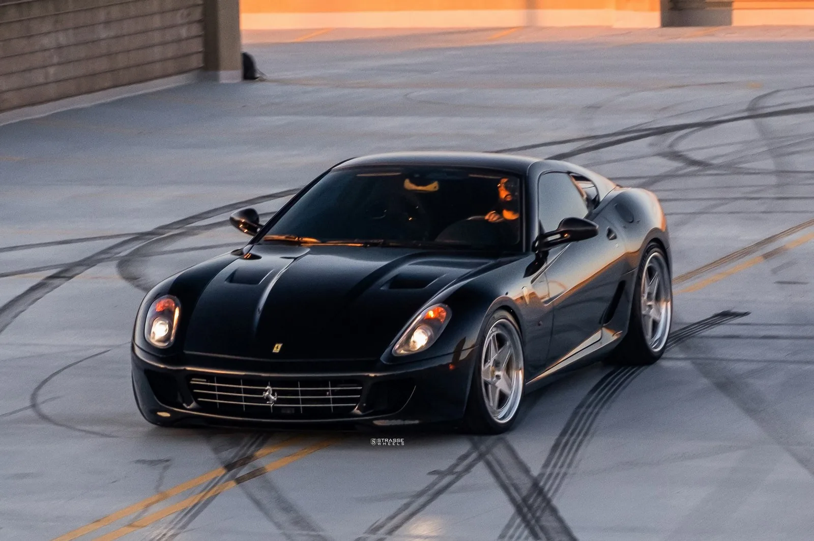 Strasse F5 Track Series on Ferrari 599 F141, photo 12
