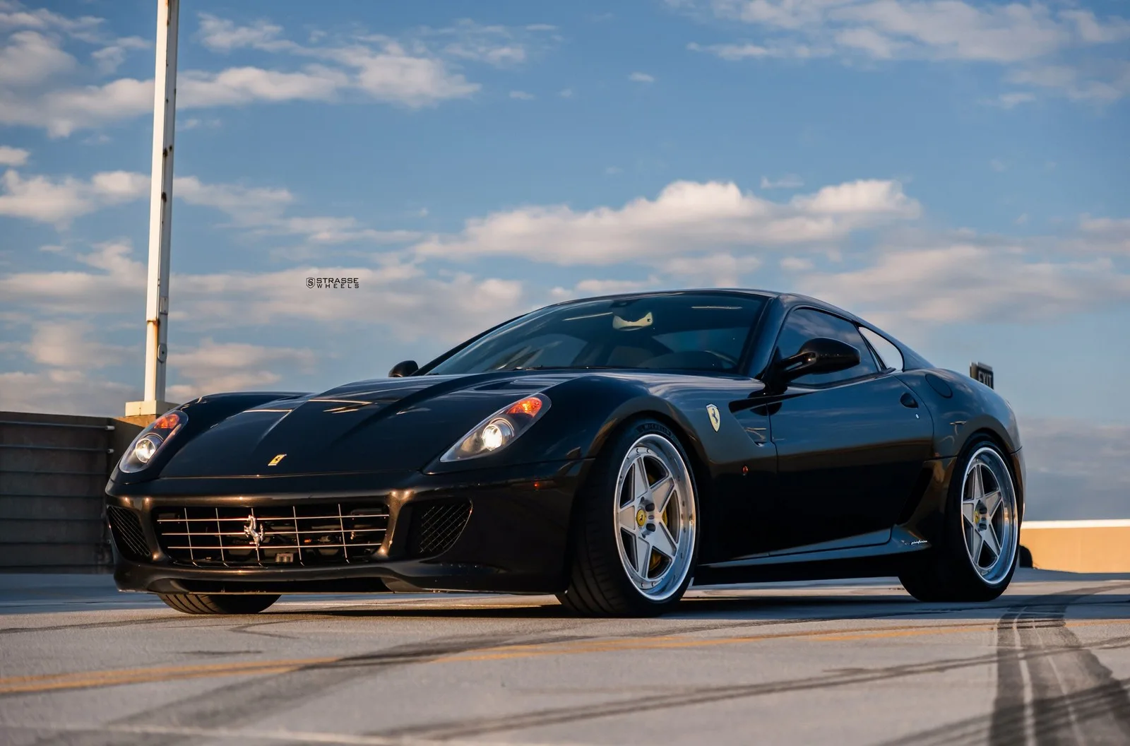 Strasse F5 Track Series on Ferrari 599 F141, photo 5