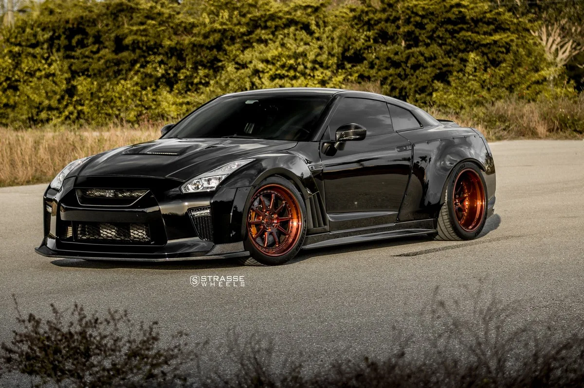 Strasse R10 Competition Series on Nissan GT-R R35.1, photo 2