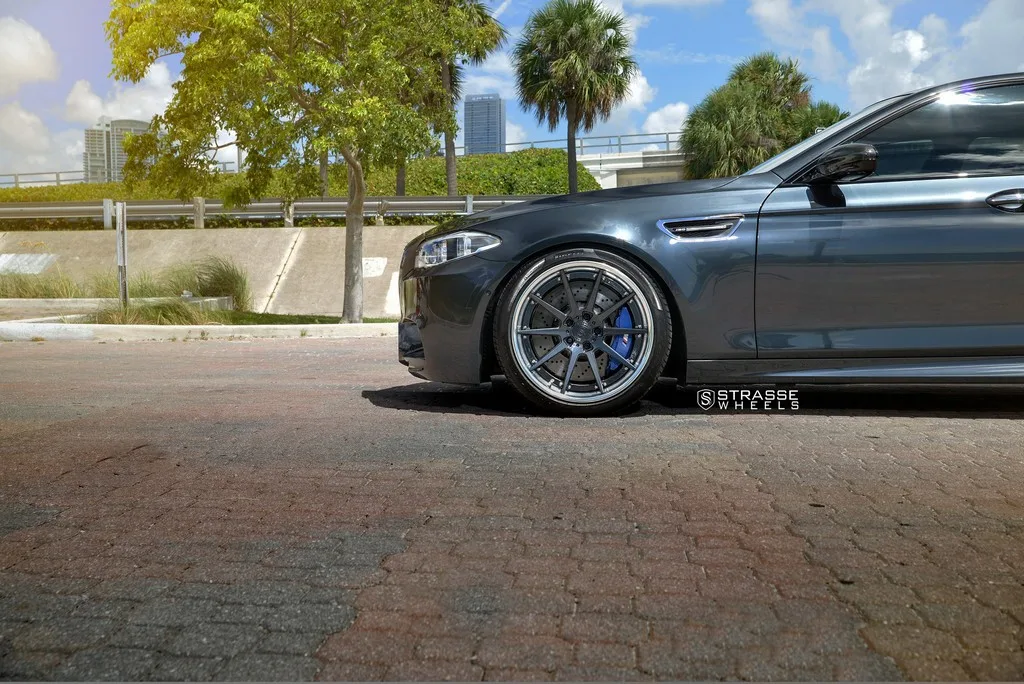 Strasse R10 Deep Concave FS on BMW M5 F10.1, photo 11