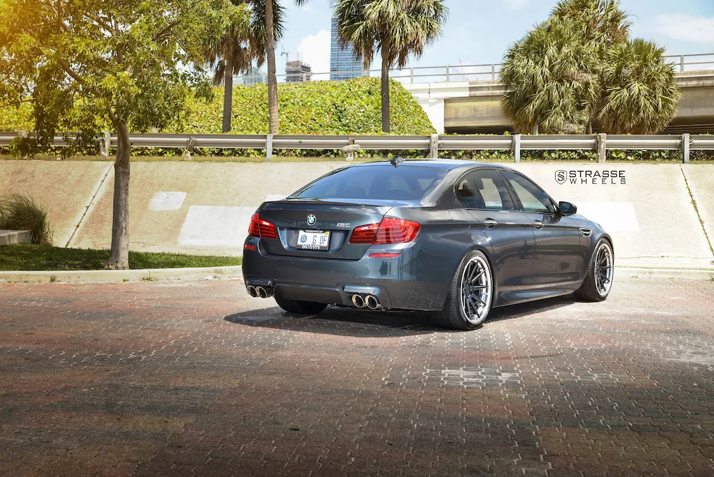 Strasse R10 Deep Concave FS on BMW M5 F10.1, photo 4