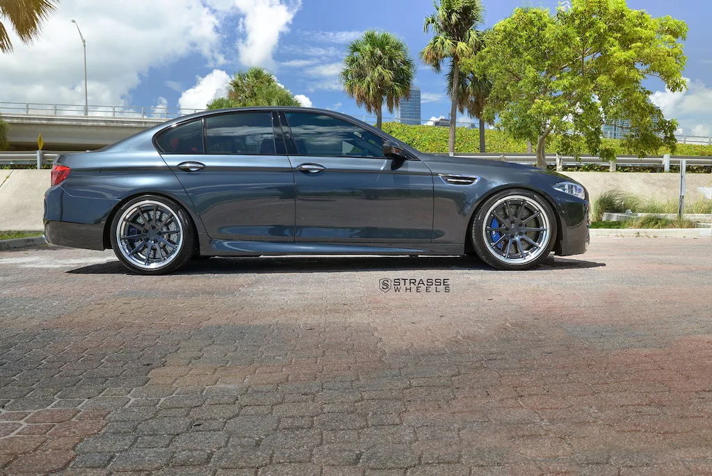 Strasse R10 Deep Concave FS on BMW M5 F10.1, photo 3