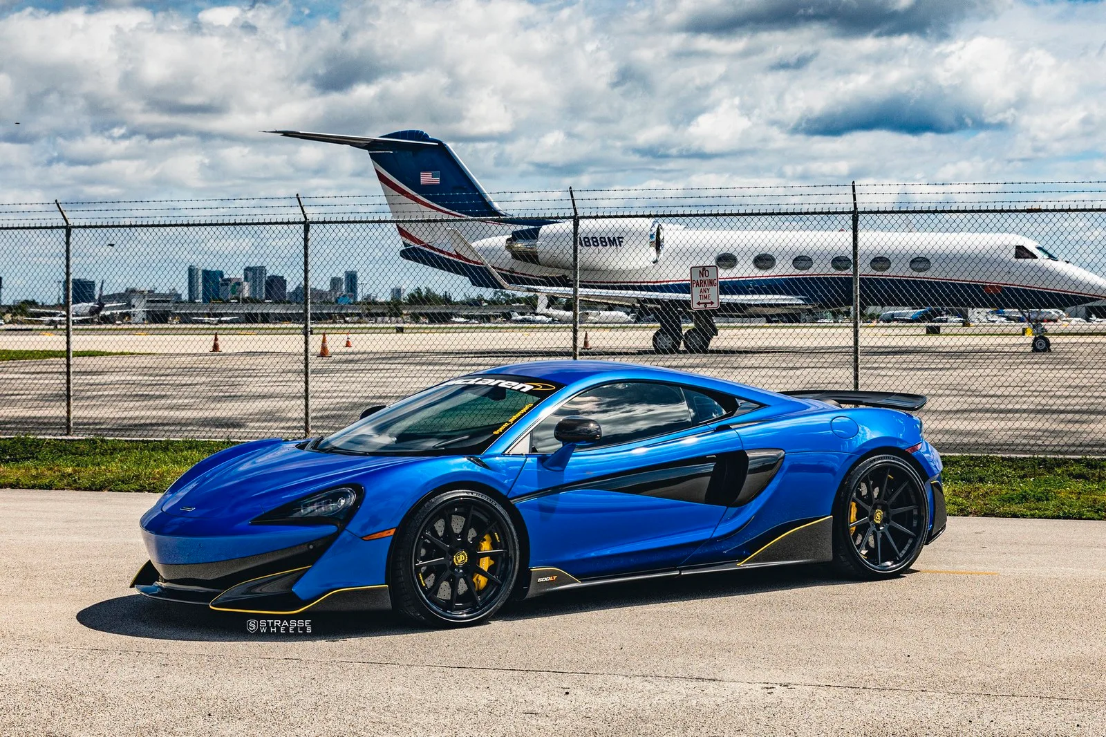 Strasse R10 Deep Concave FS on McLaren 600LT, photo 6