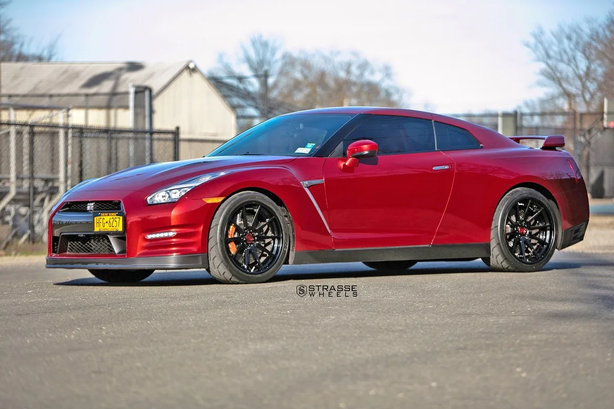 Strasse R10 Deep Concave FS on Nissan GT-R R35.1, photo 6