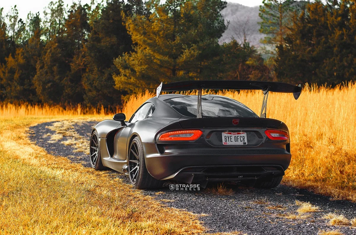 Strasse R10 Deep Concave FS on Dodge Viper VX I (5th gen), photo 9