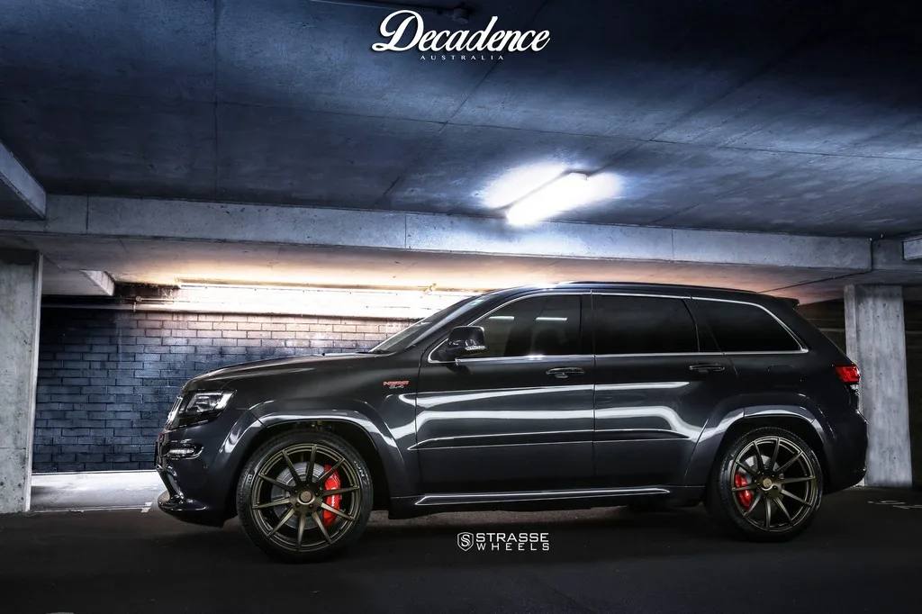 Strasse R10 Deep Concave Monoblock on Jeep Grand Cherokee WK2 (2011-2021), photo 3