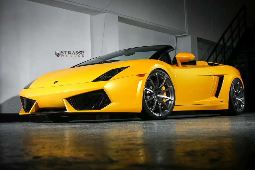 Strasse R10 Deep Concave Monoblock on Lamborghini Gallardo LP560-4
