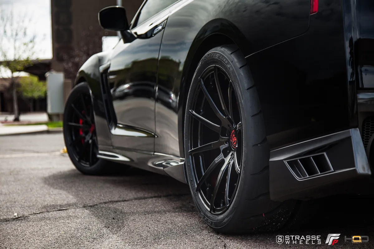 Strasse R10 Deep Concave Monoblock on Nissan GT-R R35.2, photo 9