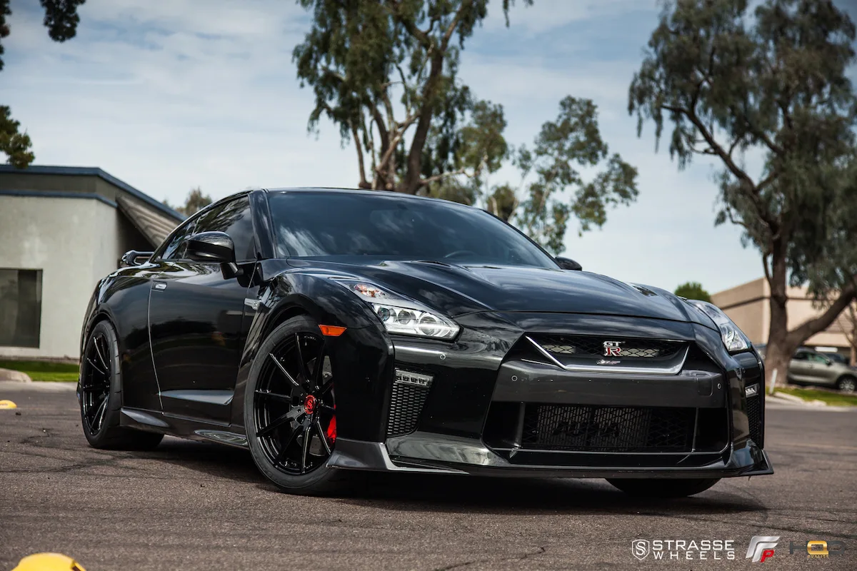 Strasse R10 Deep Concave Monoblock on Nissan GT-R R35.2, photo 10
