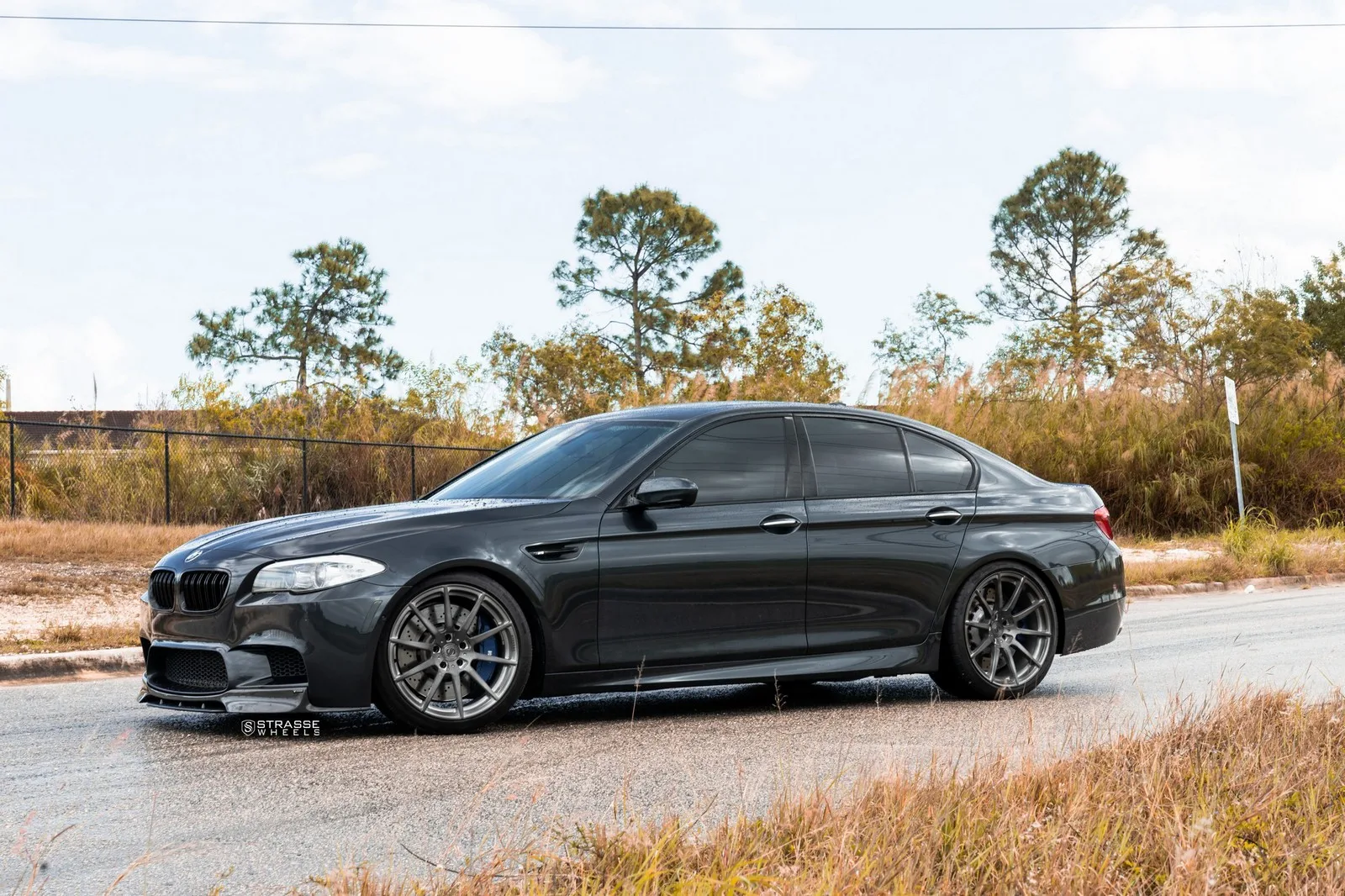 Strasse R10 Deep Concave Monoblocks on BMW M5 F10.1, photo 5