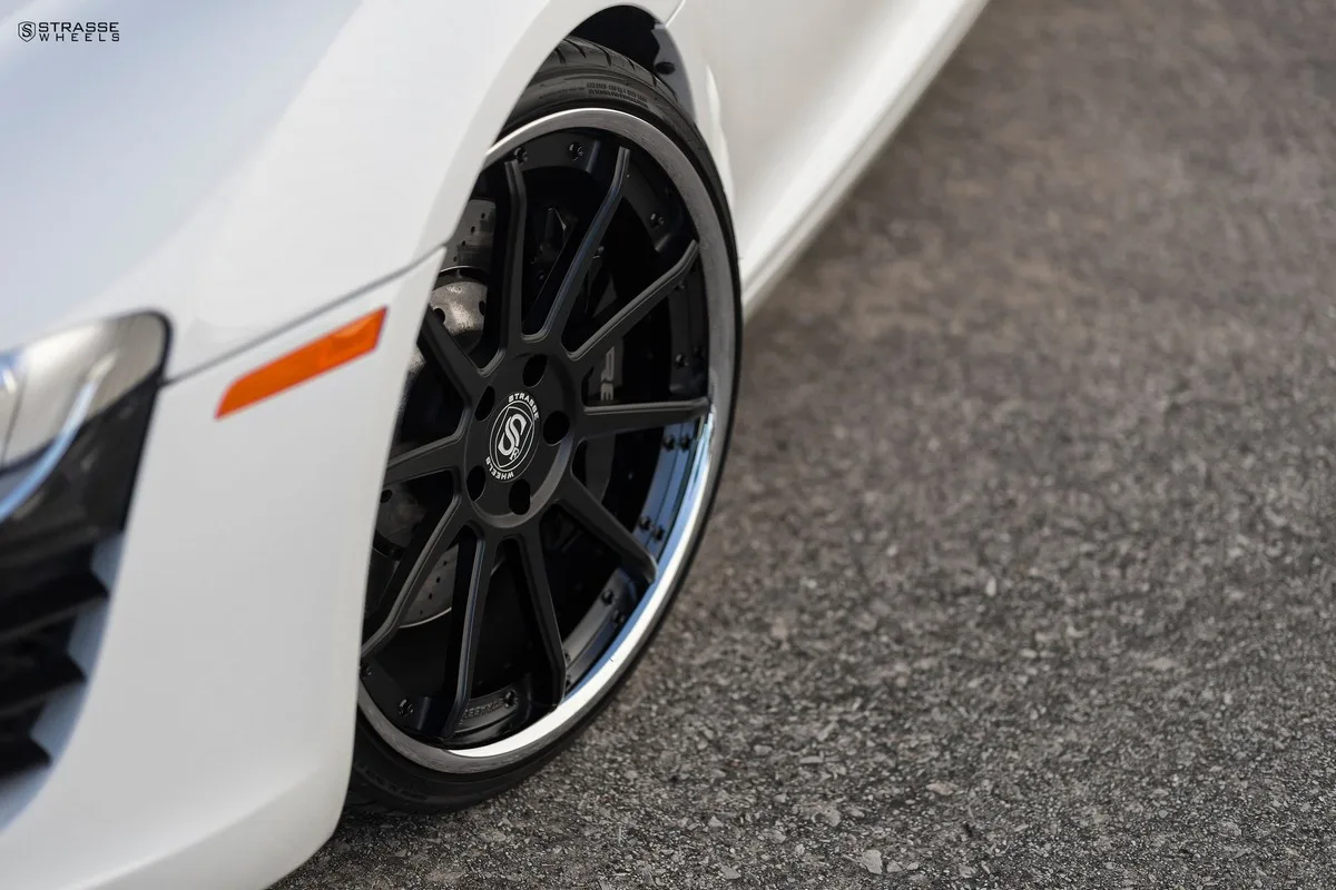Strasse R10 Deep Concave Series on Audi R8 Type 42.1, photo 9