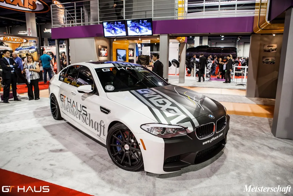 Strasse R10 Deep Concave on BMW M5 F10.1
