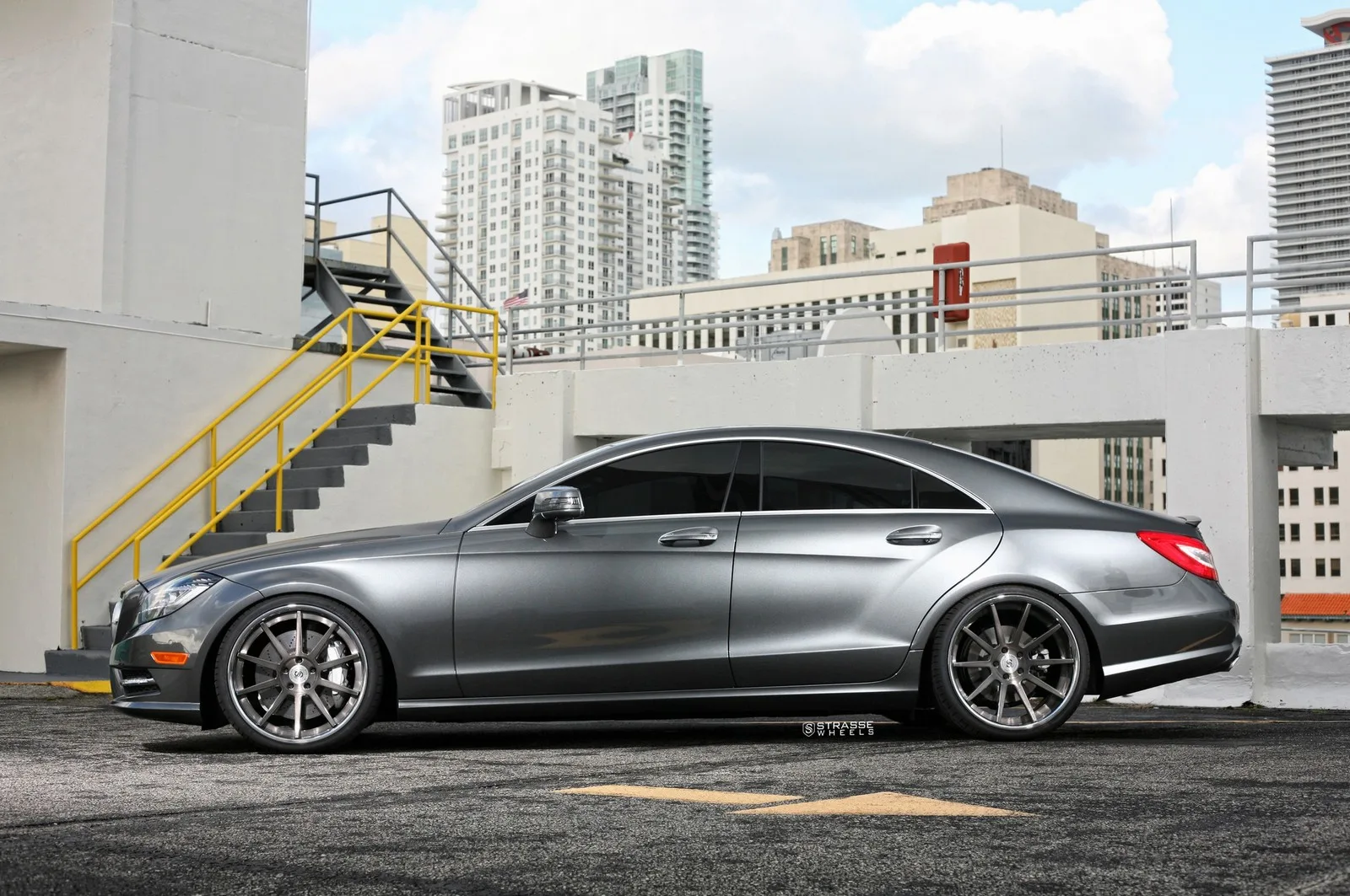 Strasse R10 Deep Concave on Mercedes-Benz CLS C218.2, photo 4