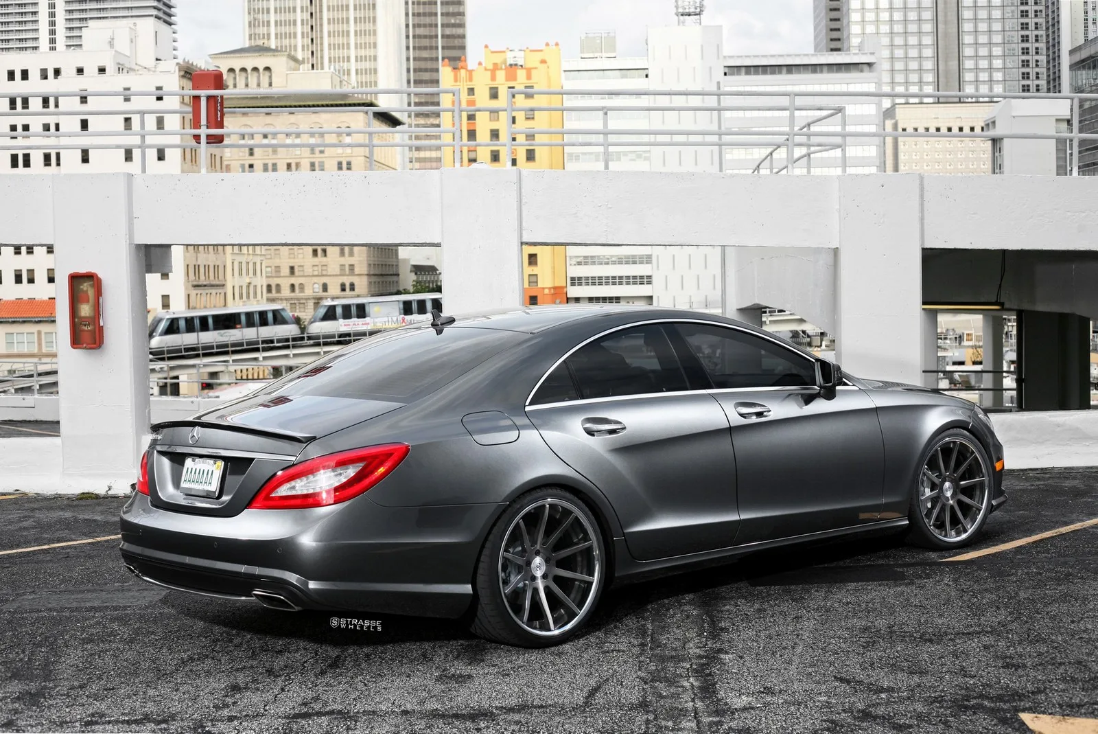 Strasse R10 Deep Concave on Mercedes-Benz CLS C218.2, photo 9