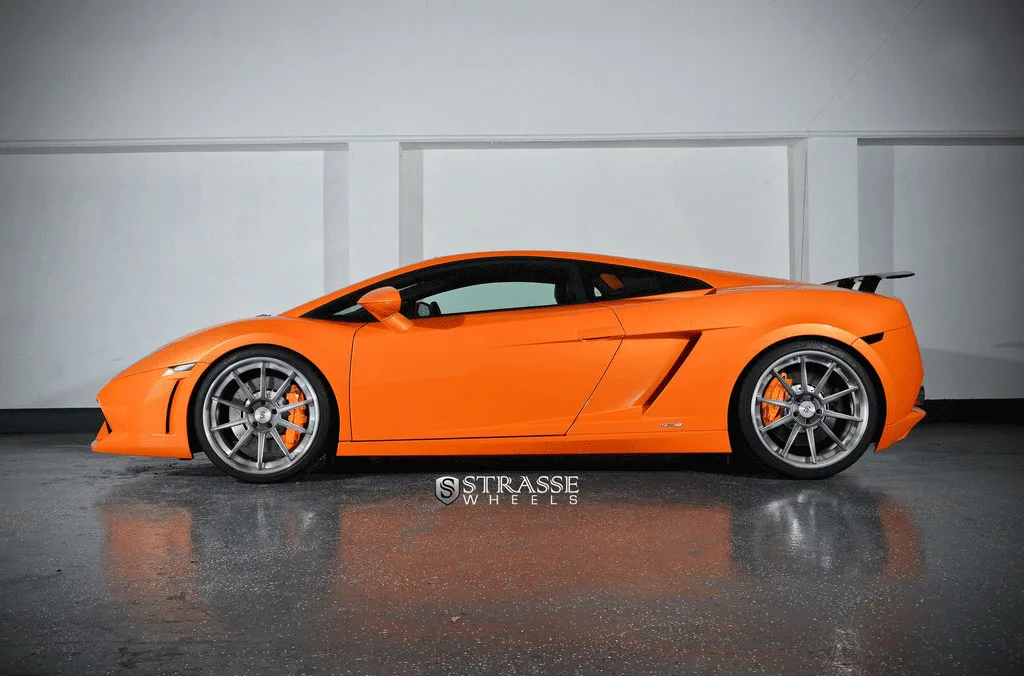 Strasse R10 Deep Concave on Lamborghini Gallardo LP560-4, photo 5