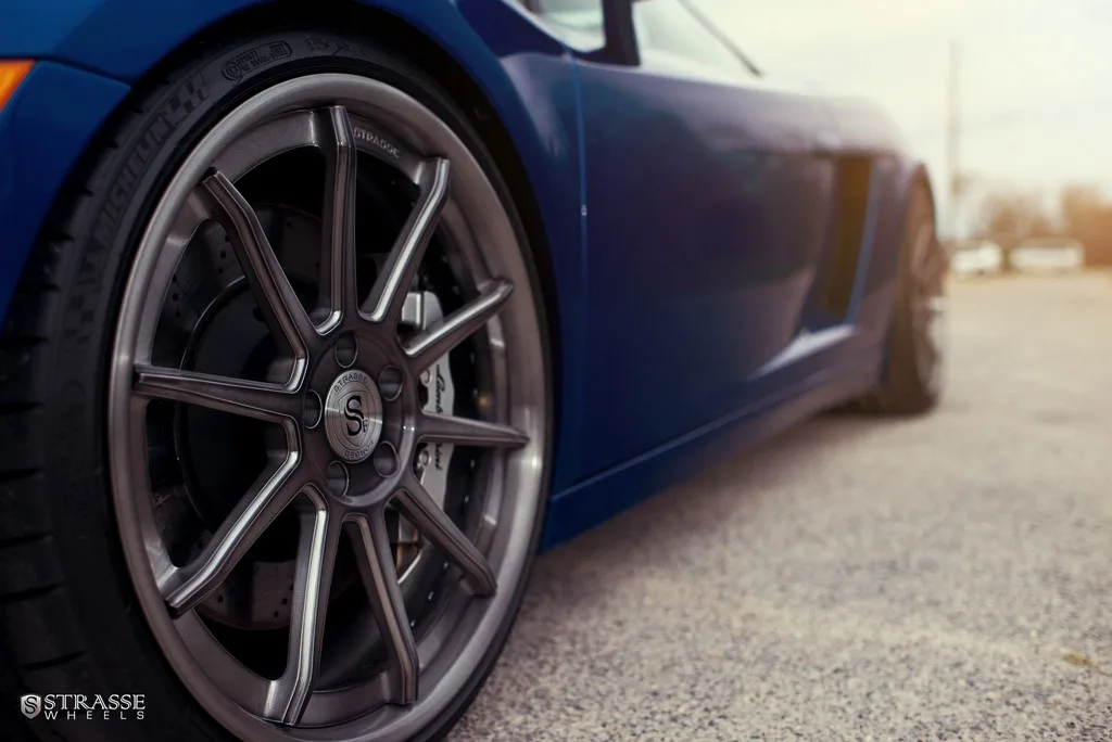Strasse R10 Deep Concave on Lamborghini Gallardo (2003), photo 9