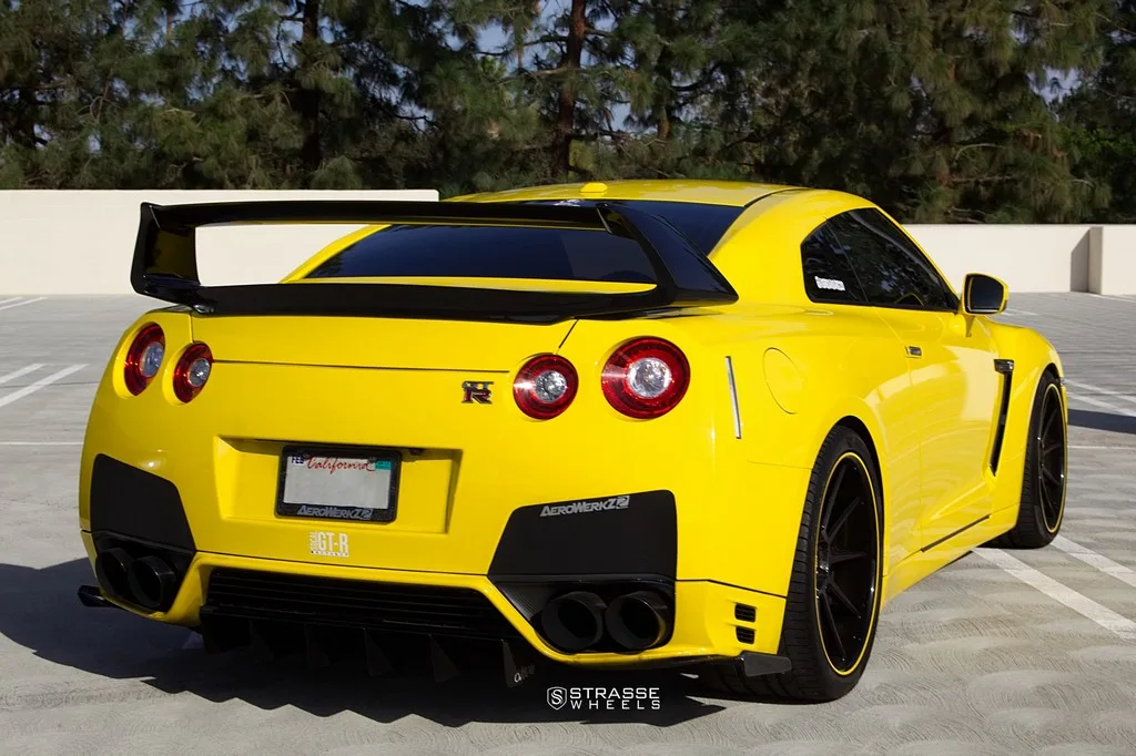 Strasse R10 Deep Concave on Nissan GT-R R35.1, photo 10