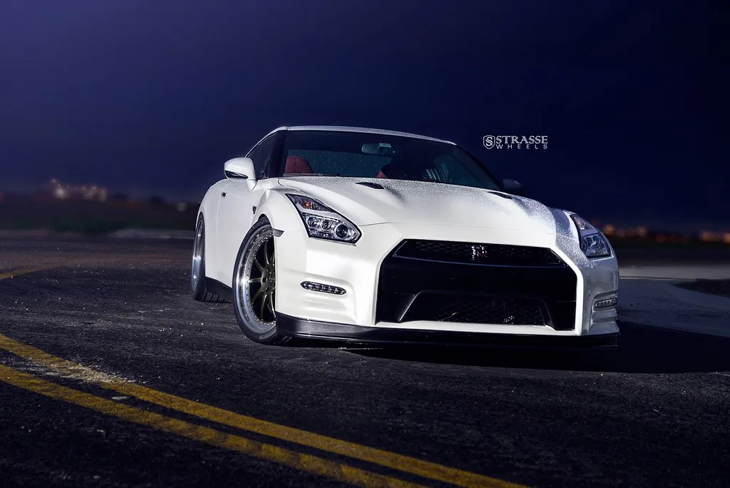 Strasse R10 Performance Series SM on Nissan GT-R R35.1, photo 11