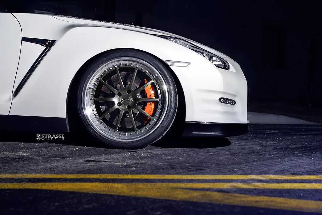 Strasse R10 Performance Series SM on Nissan GT-R R35.1, photo 8