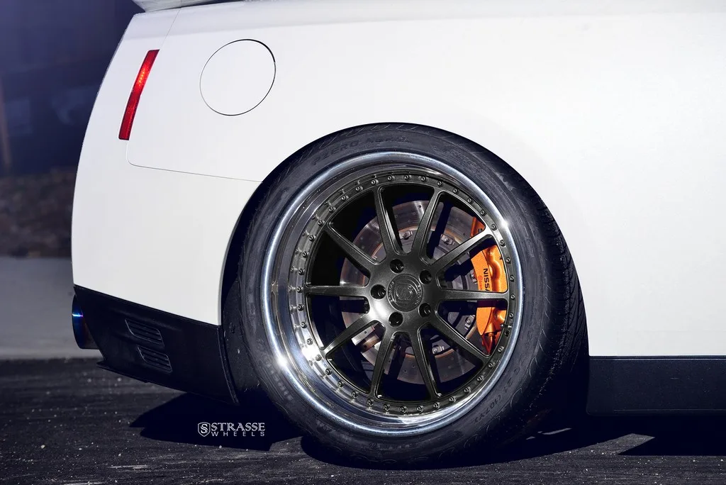 Strasse R10 Performance Series SM on Nissan GT-R R35.1, photo 7